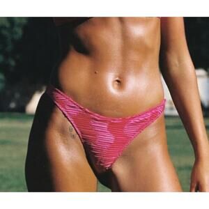 NEW Triangl Maia Notri Bikini Bottoms Pink Textured Size XSmall Normal Cut XS